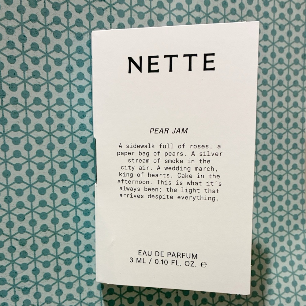 Nette Pear Jam Sample